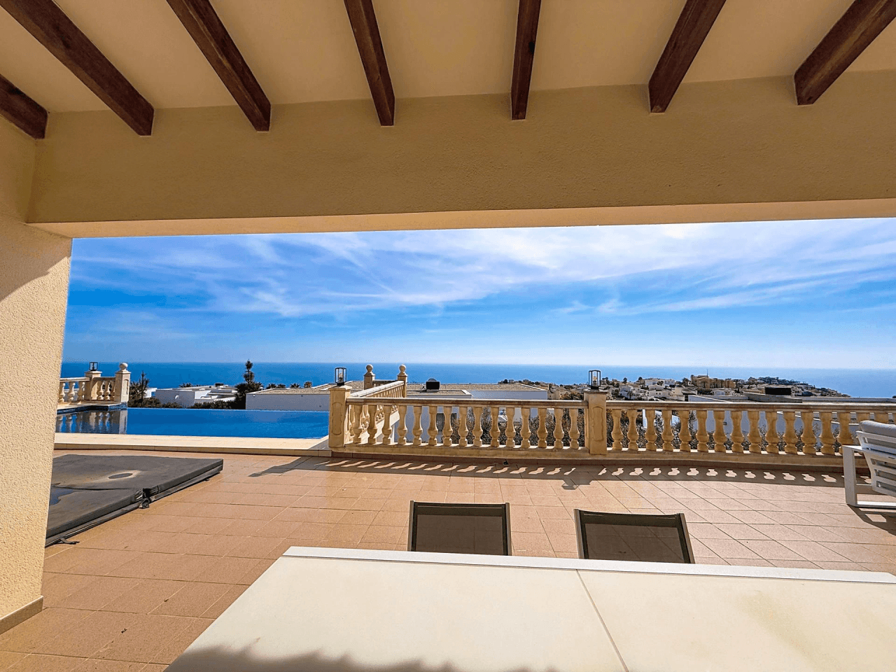 Cumbre del Sol, Villa avec vue sur la mer