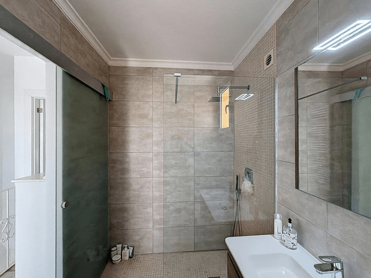 Cumbre del Sol appartement duplex rénové à Pueblo de la Paz