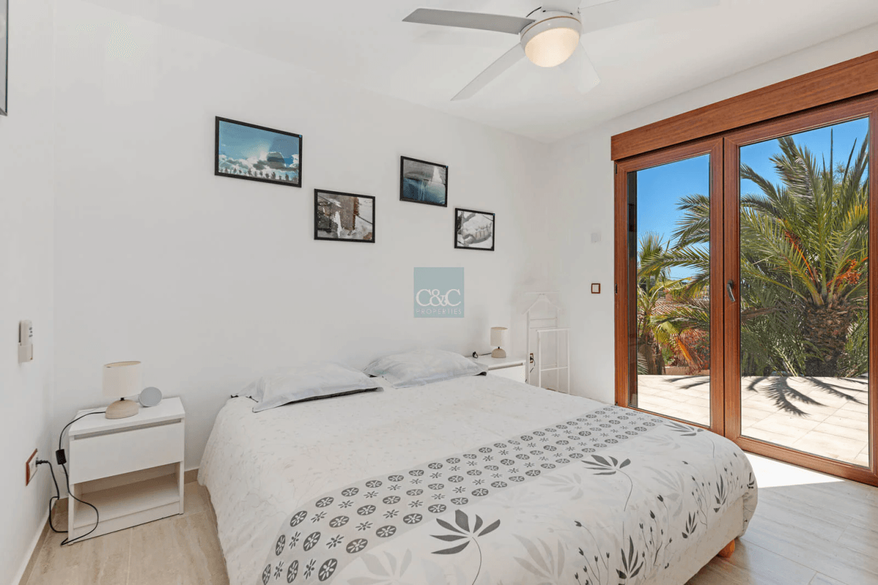 Villa avec vue sur la mer à 900m de la plage