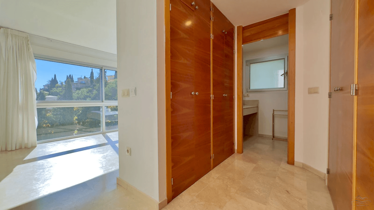 Villa moderne à vendre à La Corona avec vue sur la mer - Javea