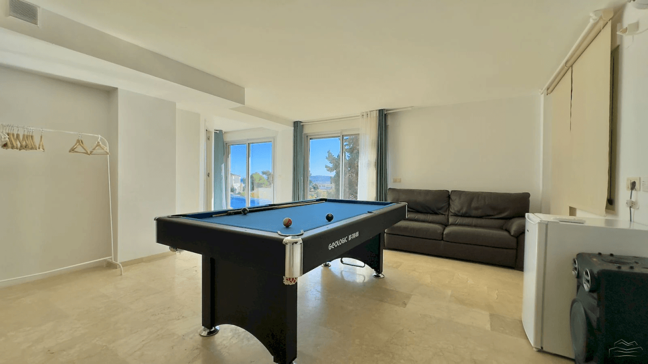 Villa moderne à vendre à La Corona avec vue sur la mer - Javea