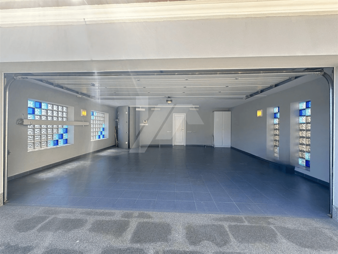 Villa con vistas panorámicas al mar en venta en Moraira, Costa Blanca.