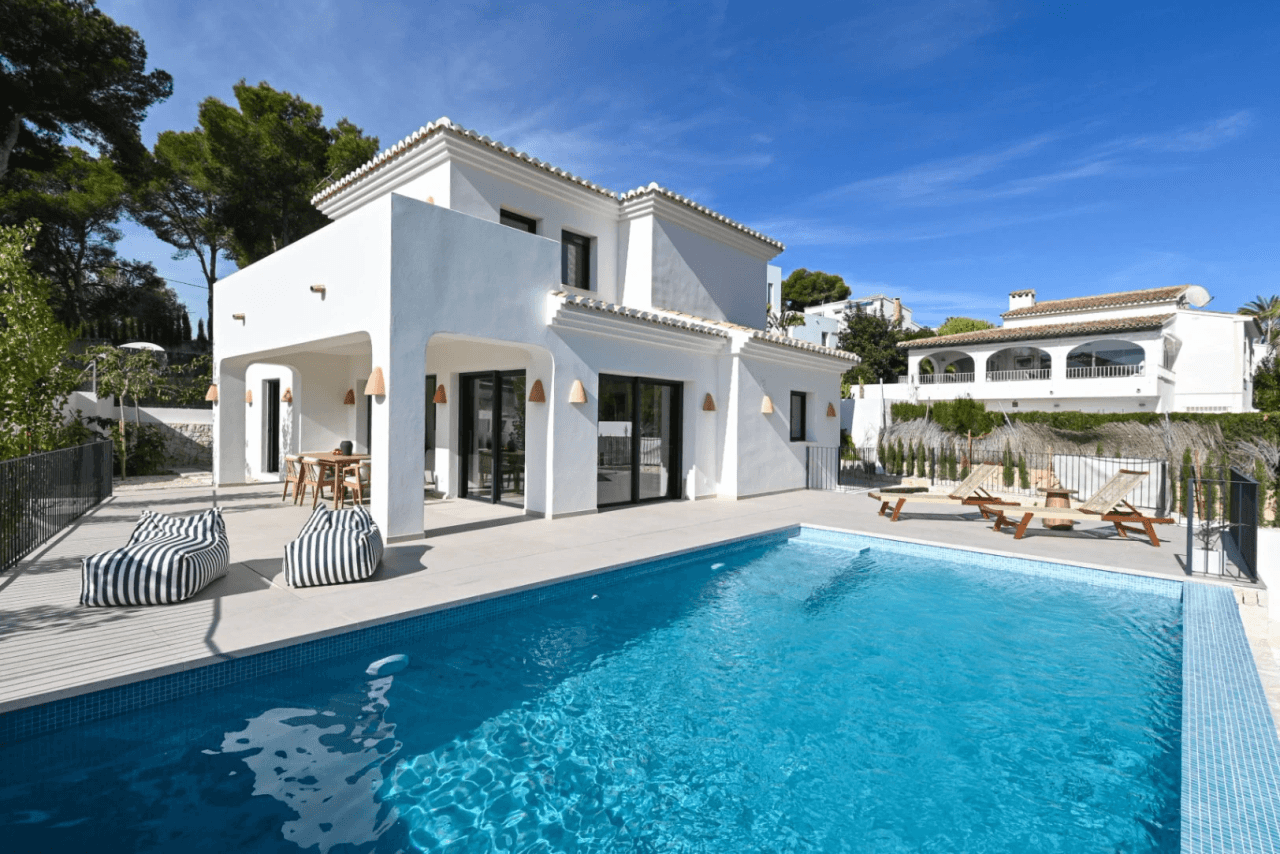 Villa méditerranéenne neuve avec vue sur la mer à El Portet, Moraira
