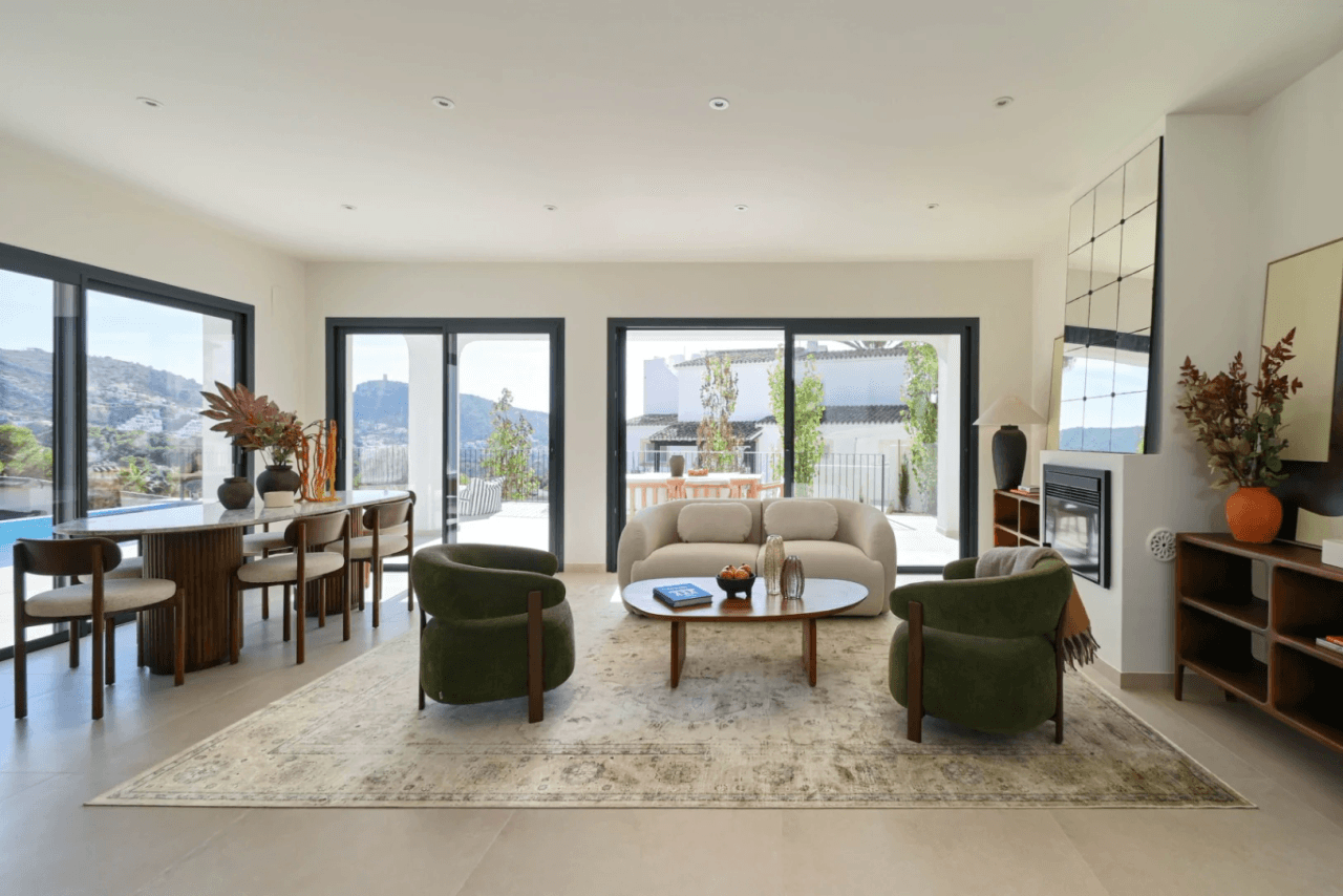 Villa Mediterránea de Obra Nueva con Vistas al Mar en El Portet, Moraira
