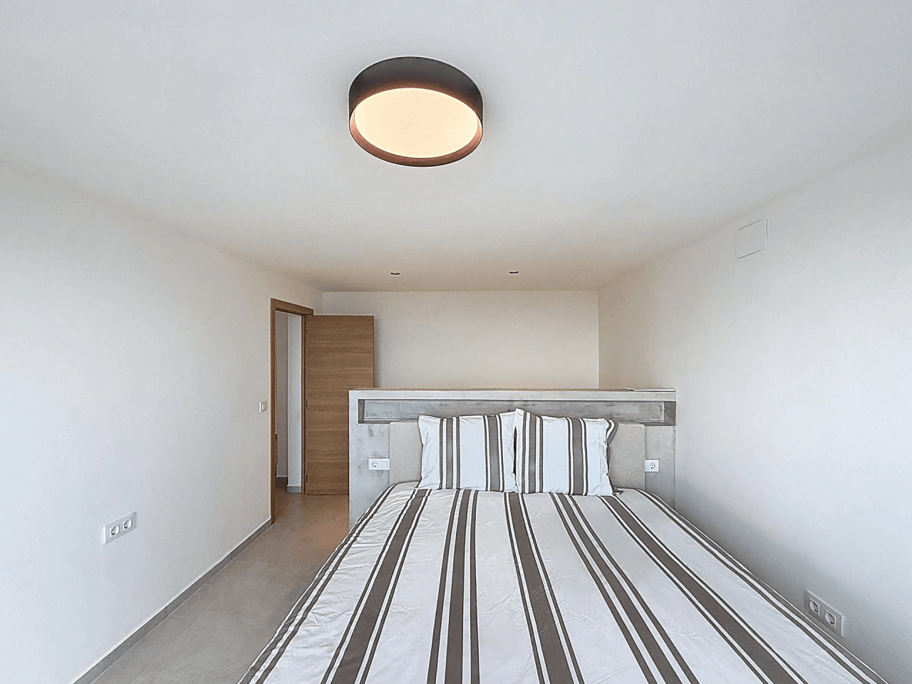 Villa rénovée Cumbre del Sol avec vues panoramiques sur la mer