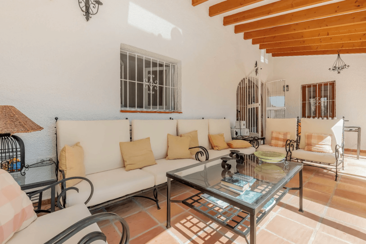 Villa à vendre à Moraira avec 4 chambres et piscine privée