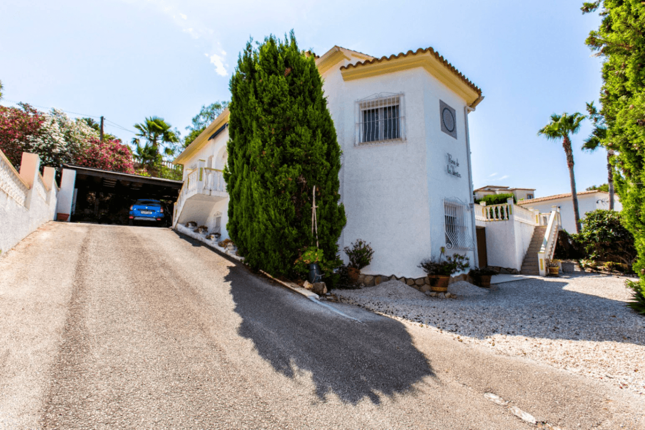Villa tranquille avec vue sur la montagne à vendre à Calpe