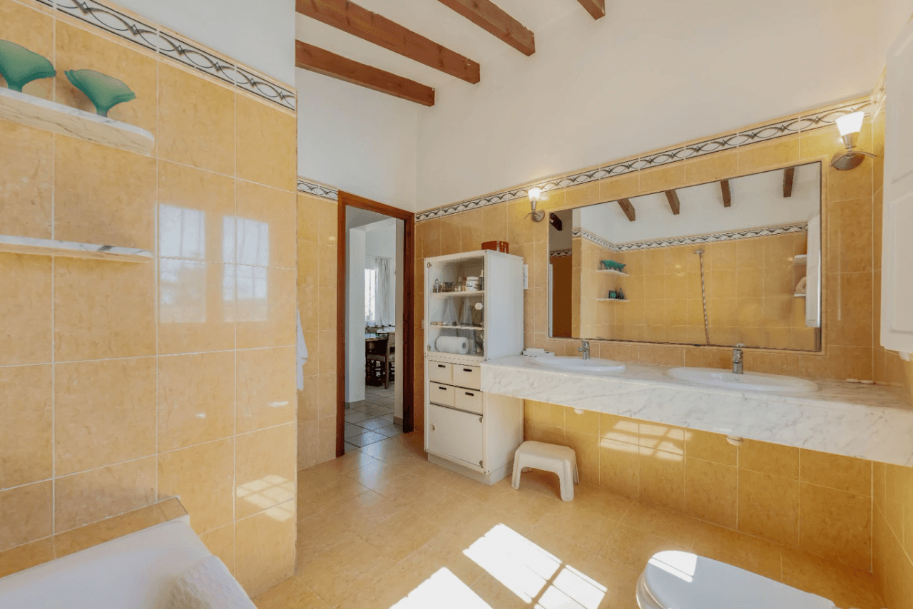 Villa à vendre à Moraira avec 4 chambres et piscine privée