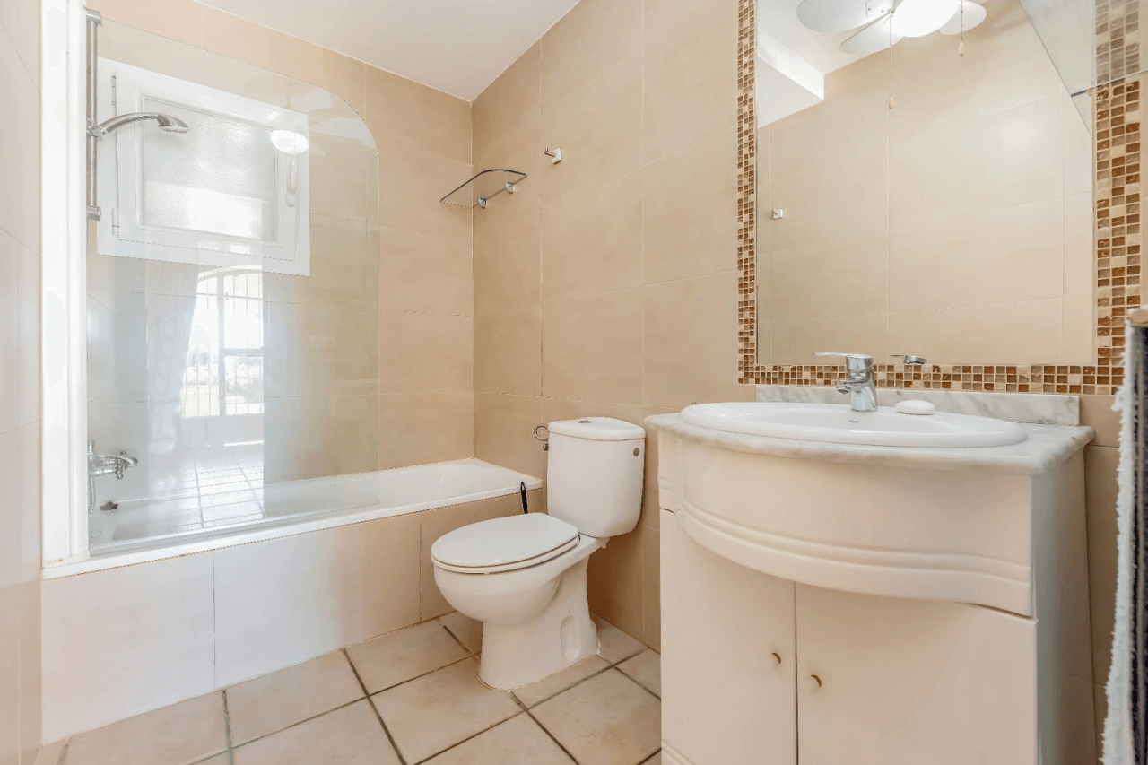 Villa à vendre à Moraira avec 4 chambres et piscine privée