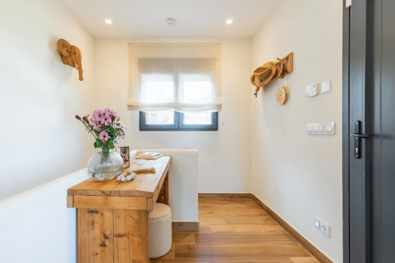 Villa ibicenca entièrement rénovée avec appartement d'invités à Jávea