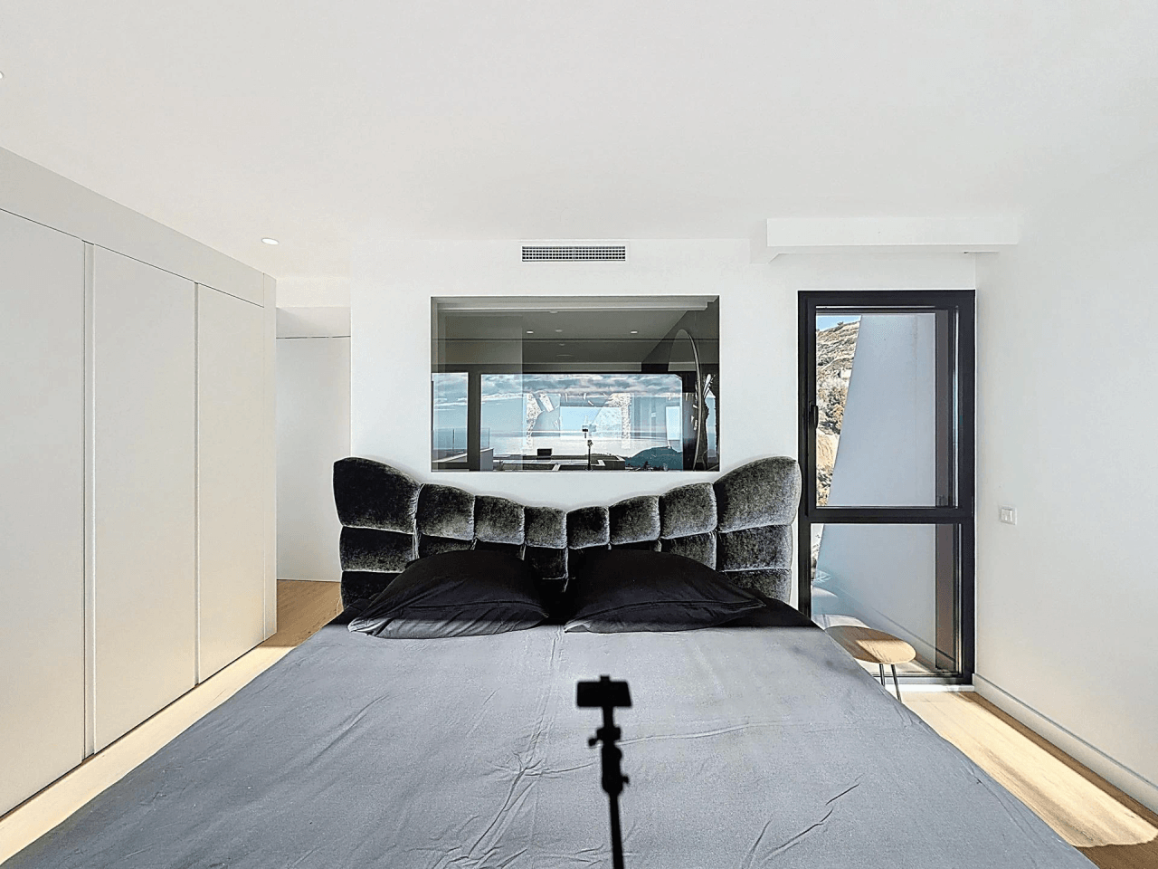 Villa de luxe moderne à Cumbre del Sol avec vue panoramique