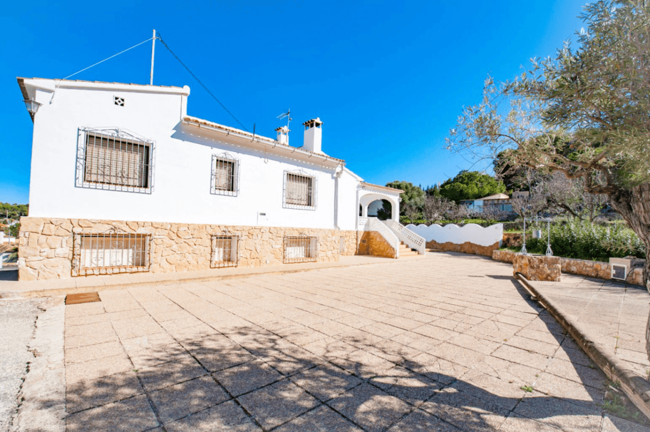 Découvrez ces villas jumelles uniques à La Fustera, Benissa