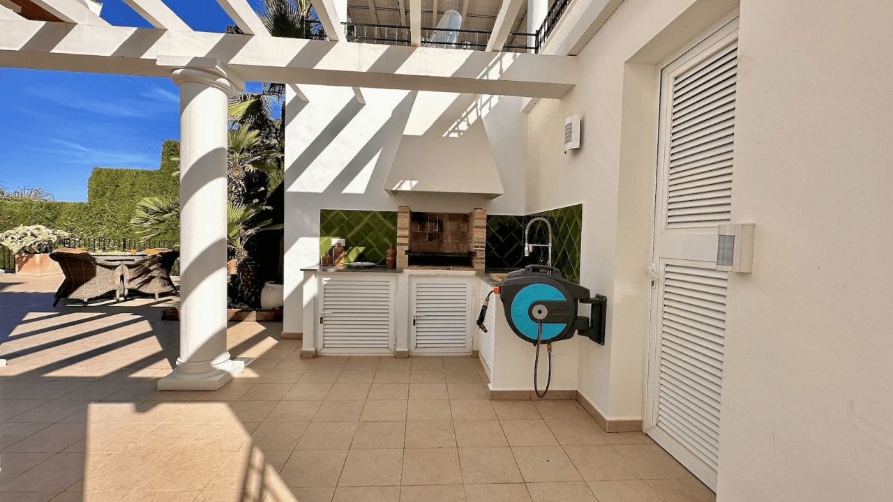 Excellente villa à vendre avec vue sur la mer à Piver - Javea