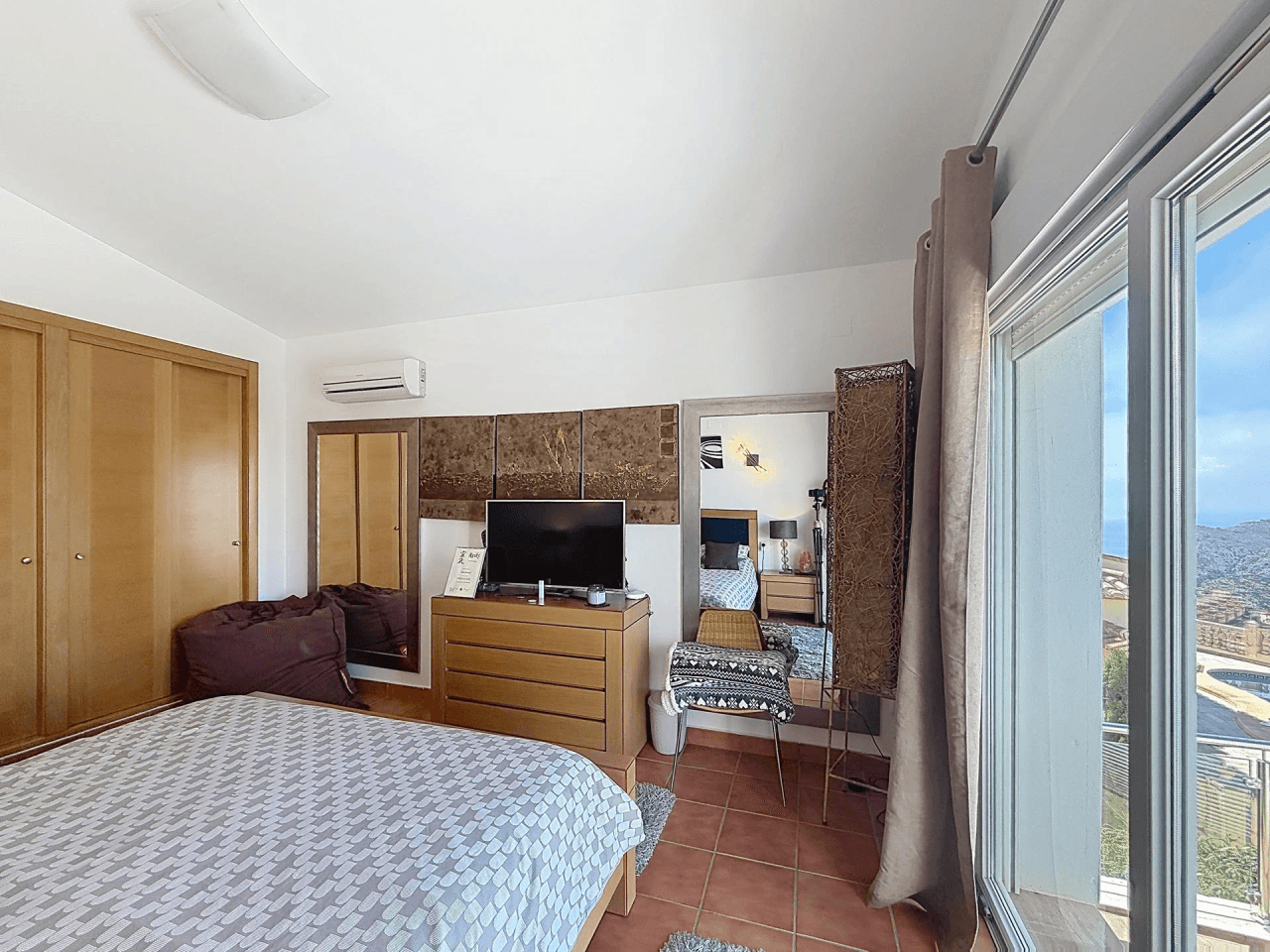 Cumbre del Sol, villa de luxe avec vues panoramiques sur la mer à Magnolias