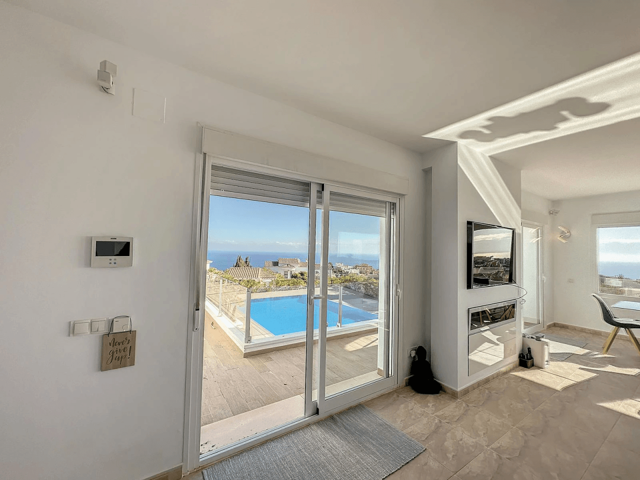 Villa Cumbre del Sol avec vue sur la mer à Magnolias