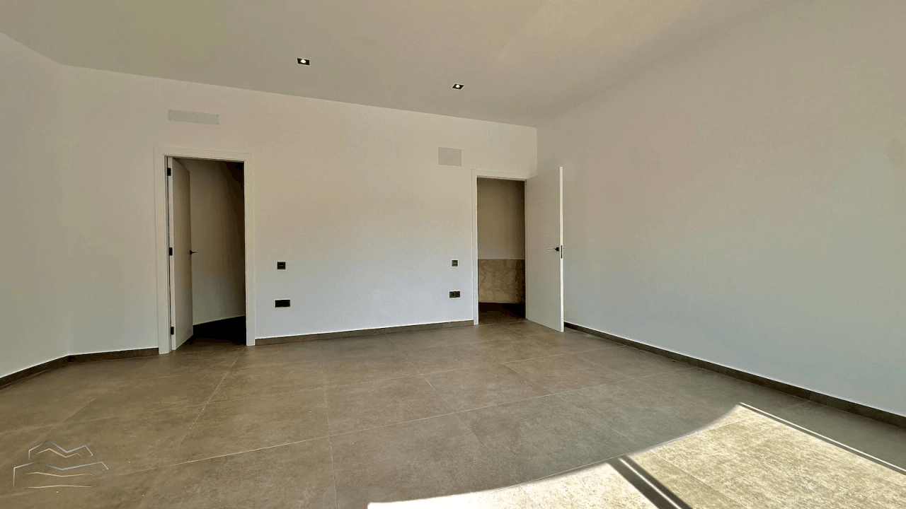 Villa entièrement rénovée à vendre à El Portet de Moraira - Costa Blanca