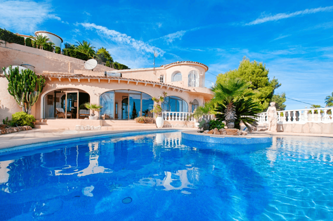 C’est probablement l’une des plus belles vues sur la mer de Moraira.