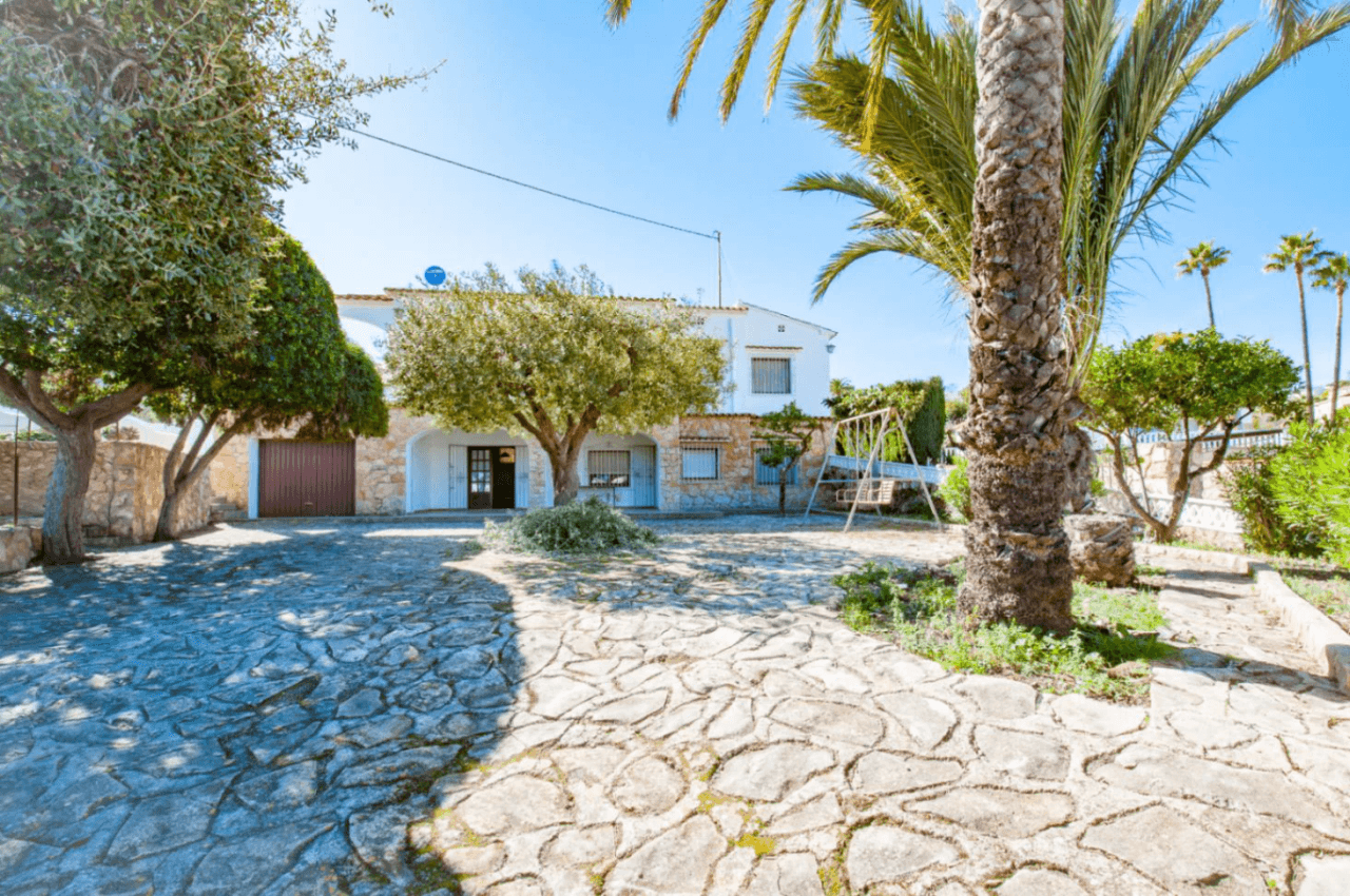 Découvrez ces villas jumelles uniques à La Fustera, Benissa