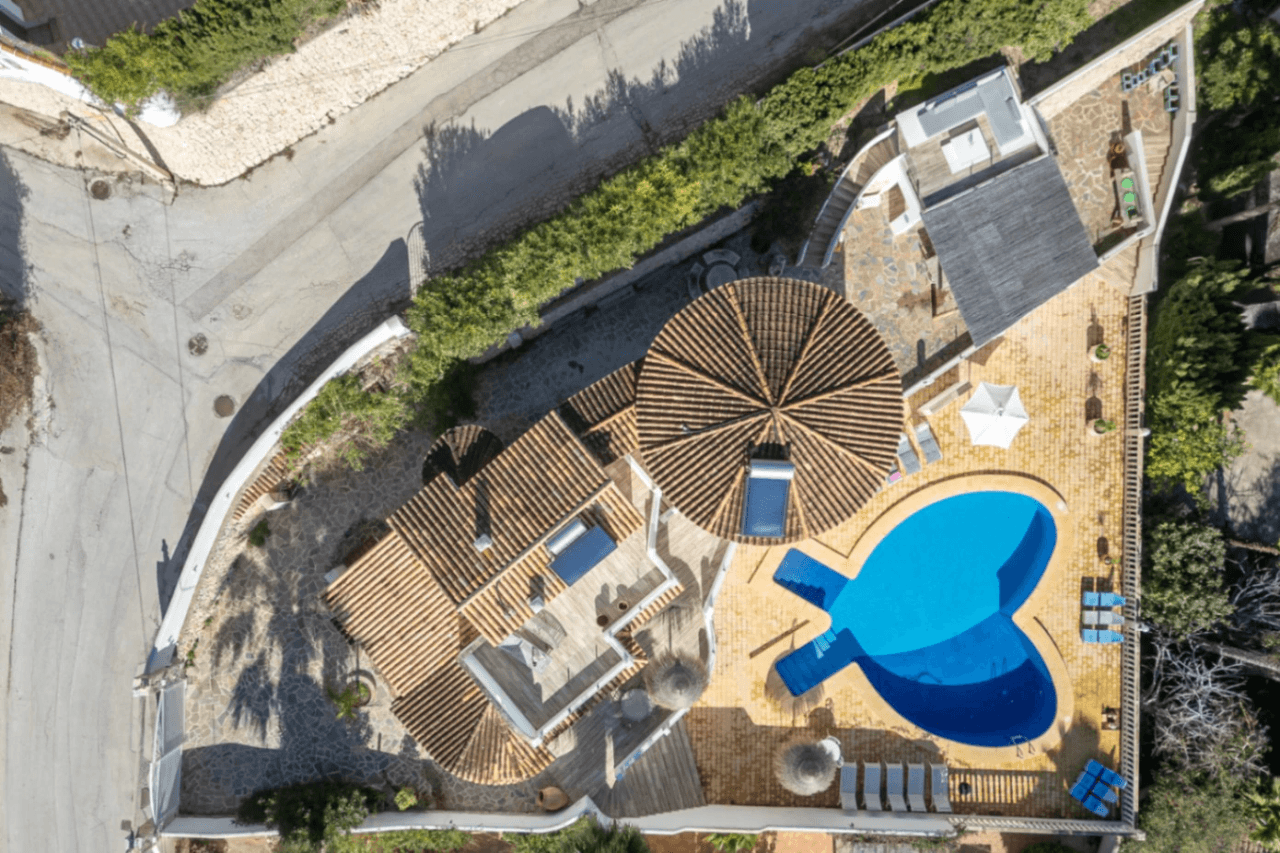 Belle villa spacieuse avec vue sur la mer à vendre à Benimeit, Moraira