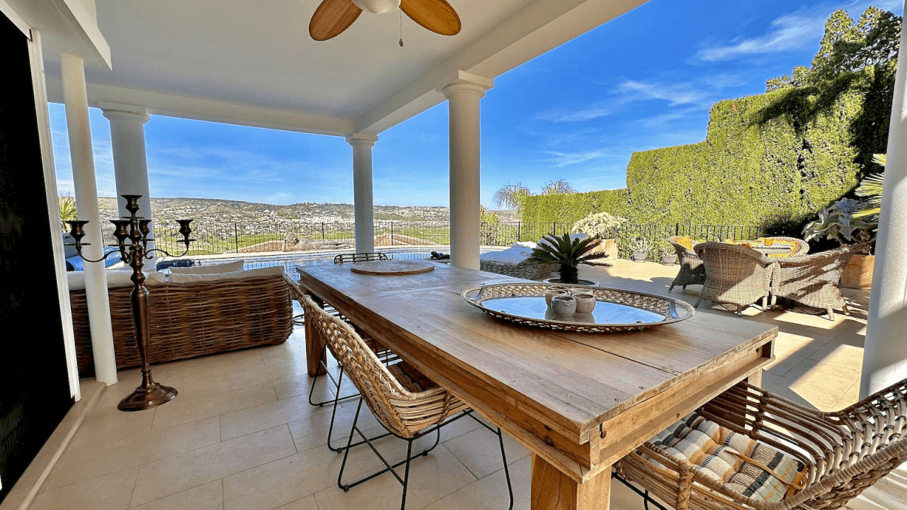 Excellente villa à vendre avec vue sur la mer à Piver - Javea