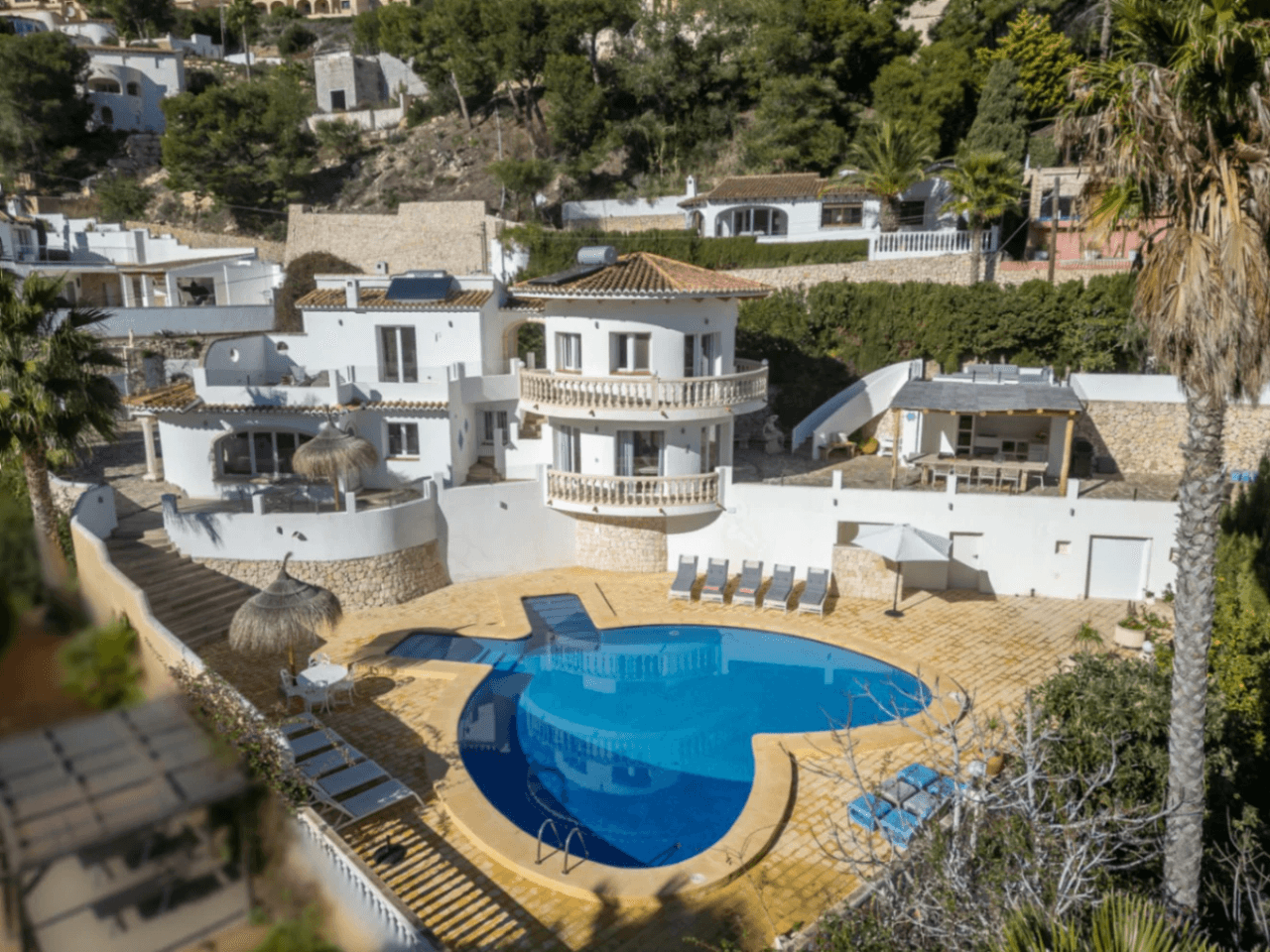 Belle villa spacieuse avec vue sur la mer à vendre à Benimeit, Moraira