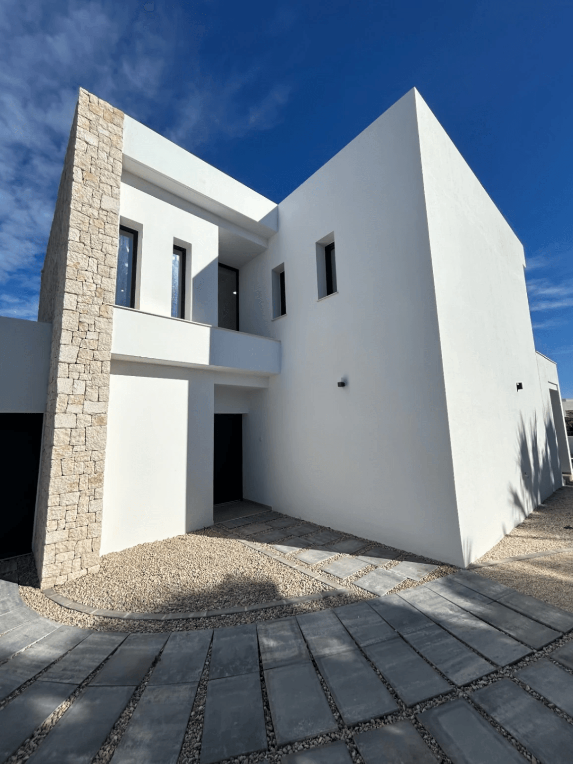 Villa neuve prête à emménager avec vue sur la mer à vendre à La Fustera, Benissa