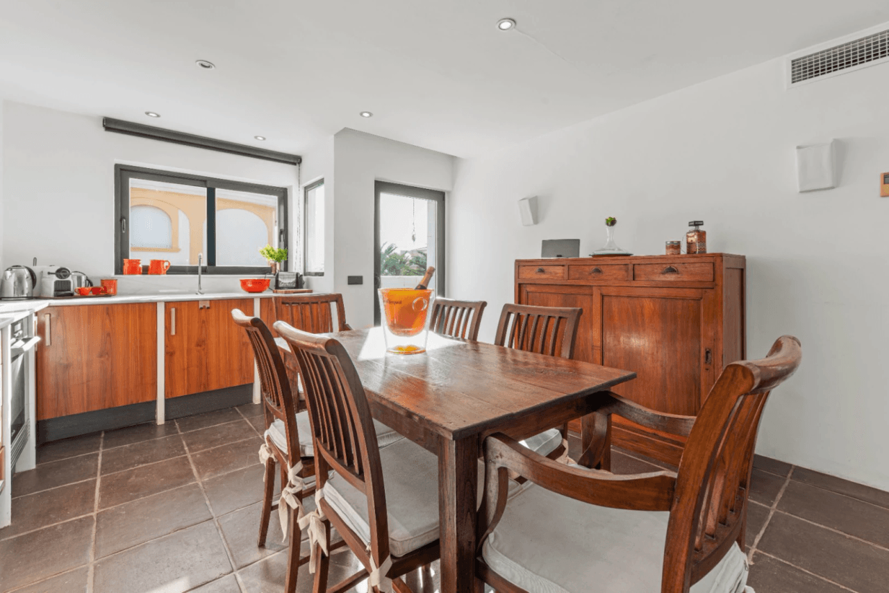 Appartement à vendre au centre de Moraira, 3 chambres.
