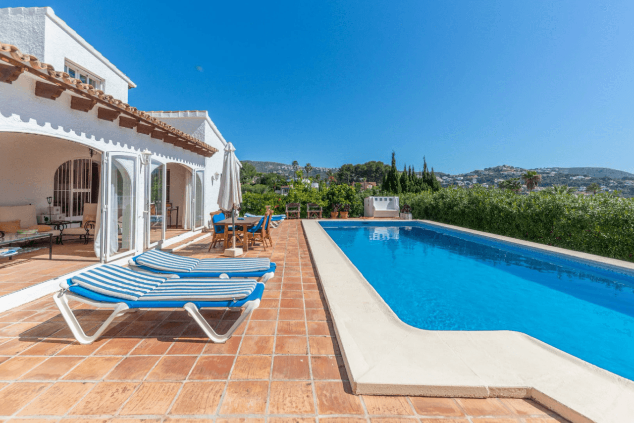 Villa à vendre à Moraira avec 4 chambres et piscine privée