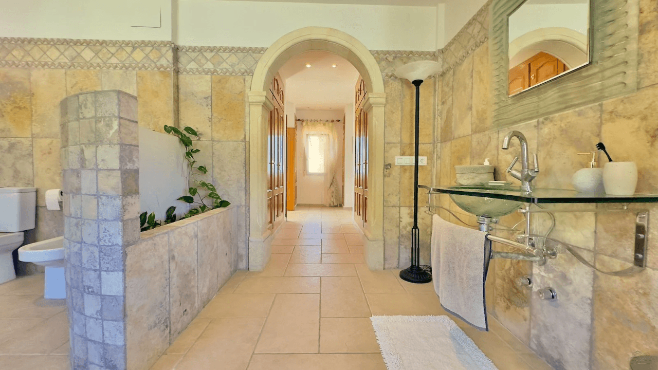 Magnifique villa de luxe à vendre à Javea avec vue sur la mer et le Montgó.