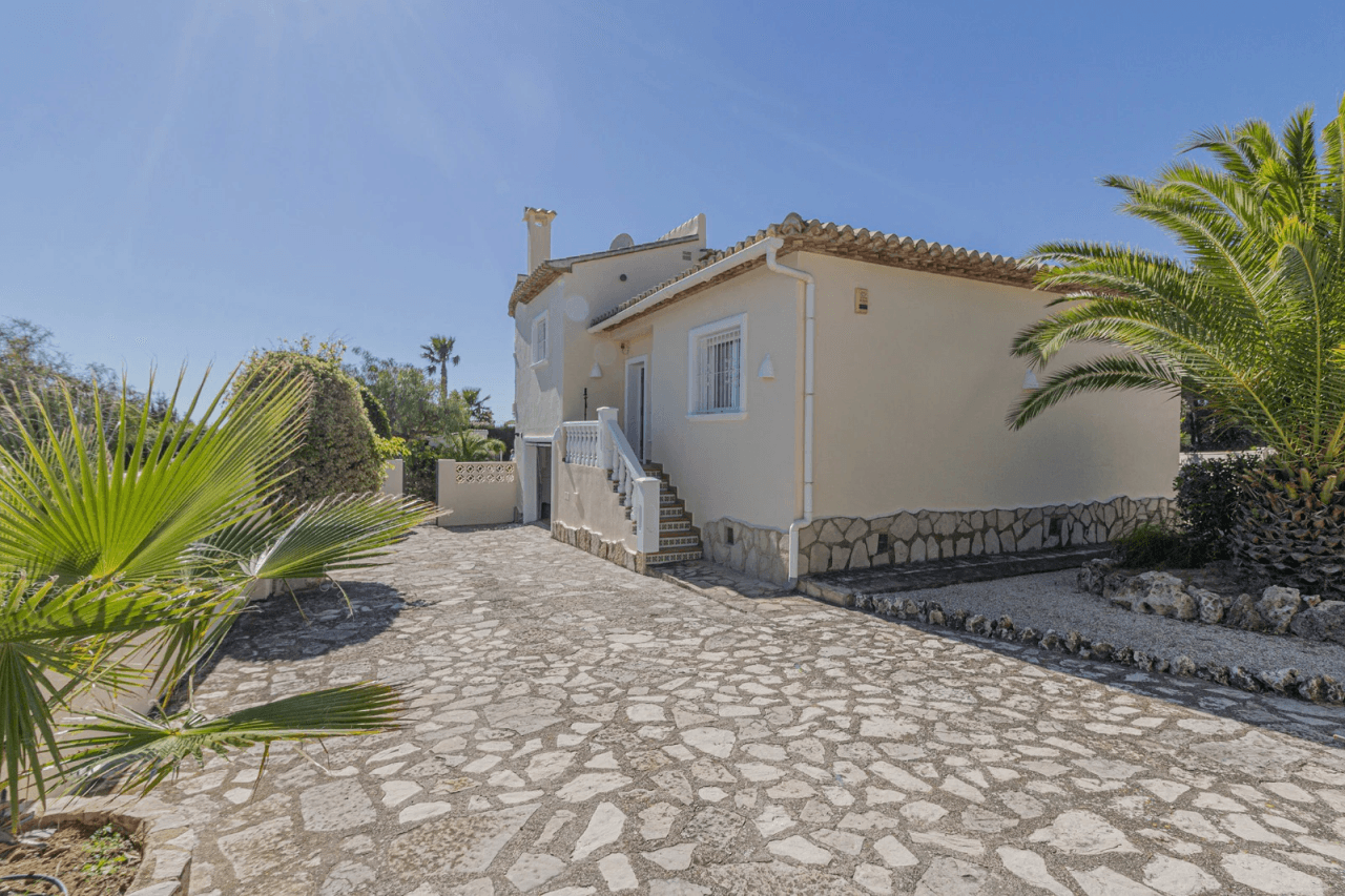 Chalet à vendre à Fustera Benissa, 3 chambres, 2 salles de bain