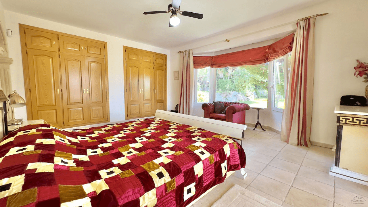 Magnifique villa de luxe à vendre à Javea avec vue sur la mer et le Montgó.