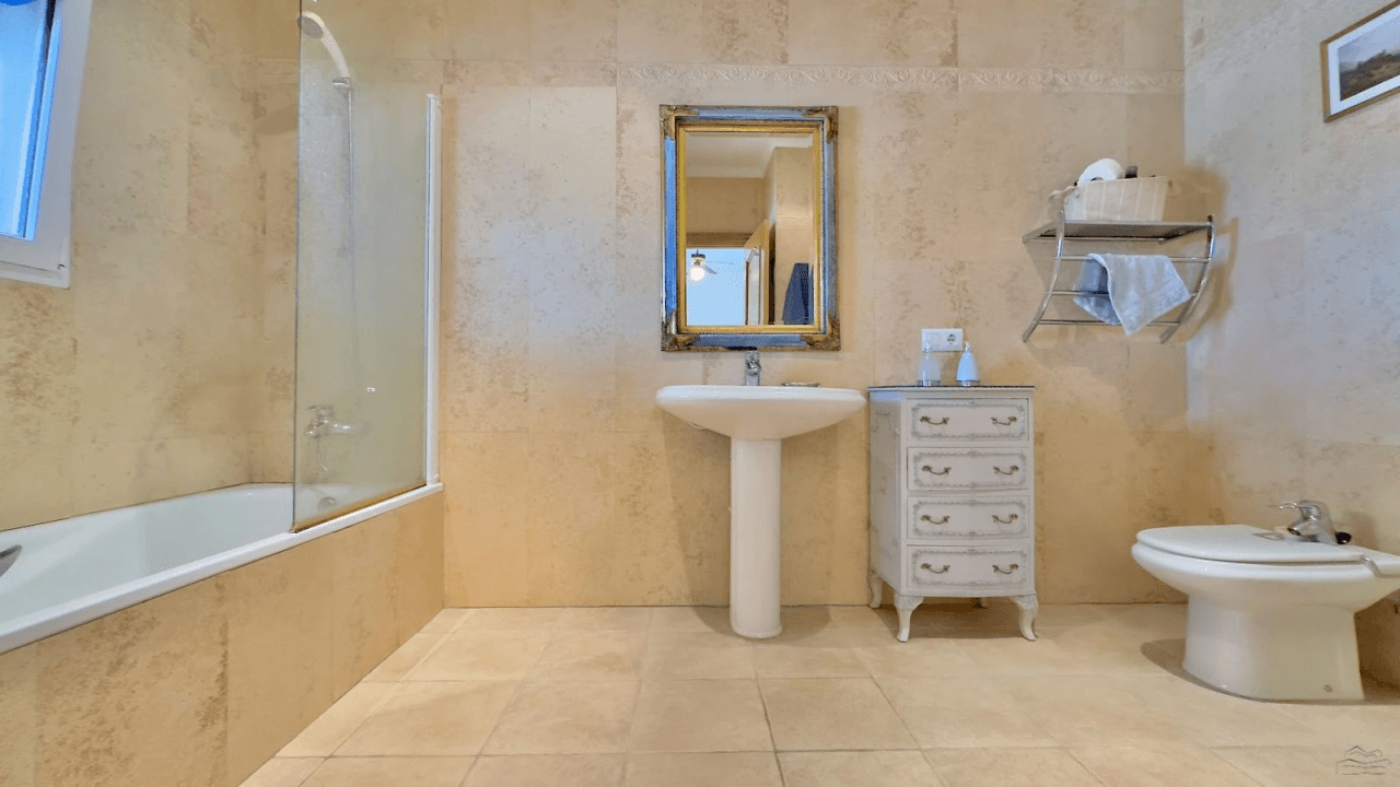 Magnifique villa de luxe à vendre à Javea avec vue sur la mer et le Montgó.