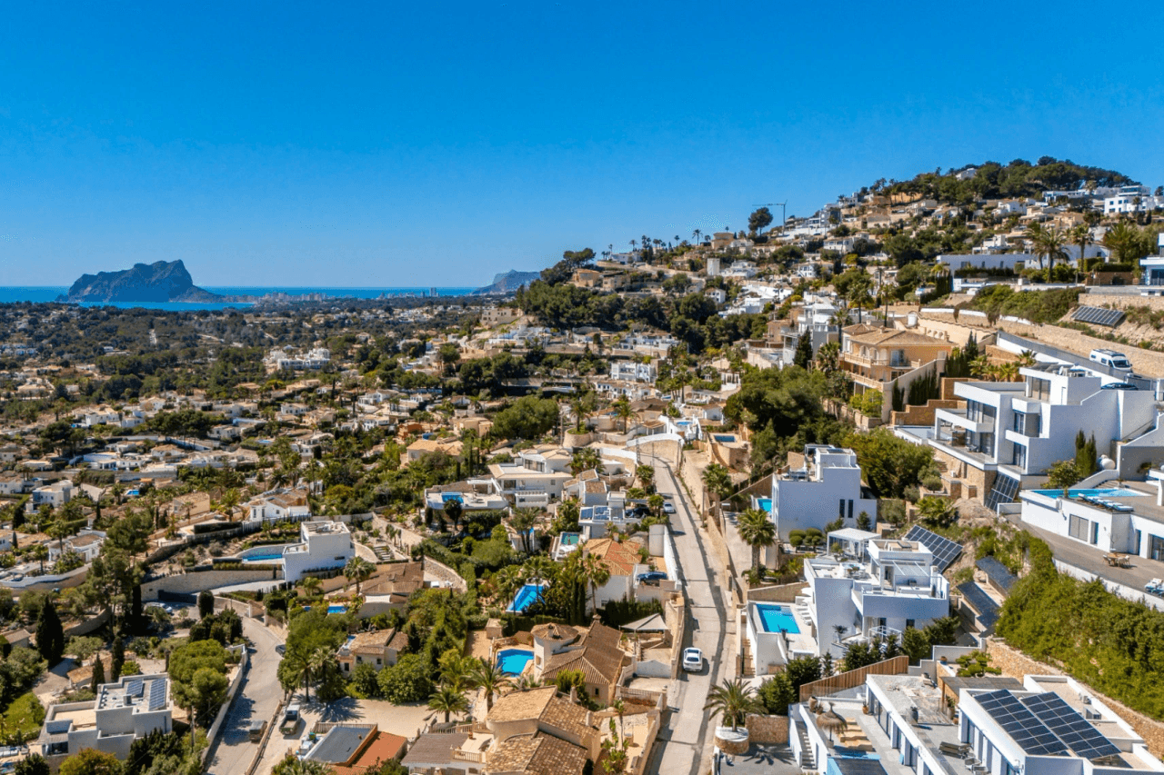 Villa de luxe exceptionnelle à Moraira – Où le design, la technologie et la vue sur la mer se rencontrent