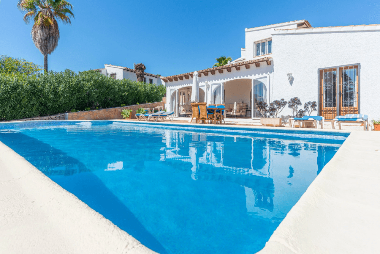Villa à vendre à Moraira avec 4 chambres et piscine privée