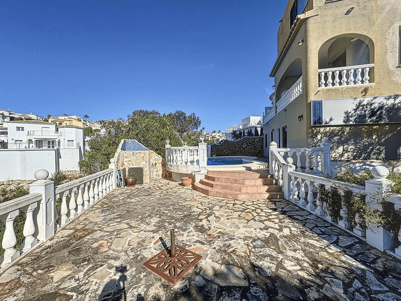 Villa Cumbre del Sol avec vue sur la mer et piscine privée