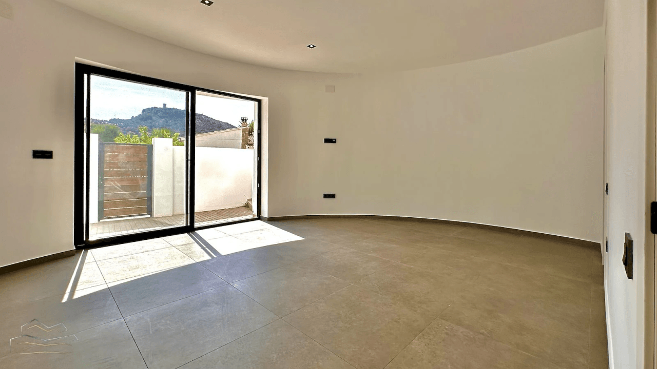 Villa entièrement rénovée à vendre à El Portet de Moraira - Costa Blanca