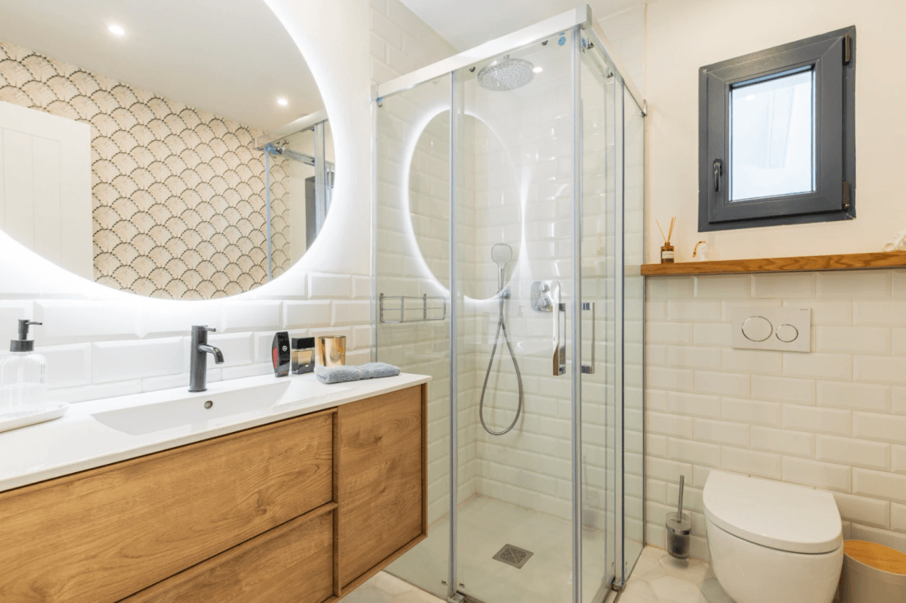 Villa ibicenca entièrement rénovée avec appartement d'invités à Jávea