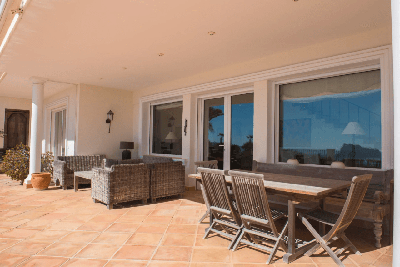 Villa avec des vues spectaculaires sur la mer à vendre à Teulada Moraira