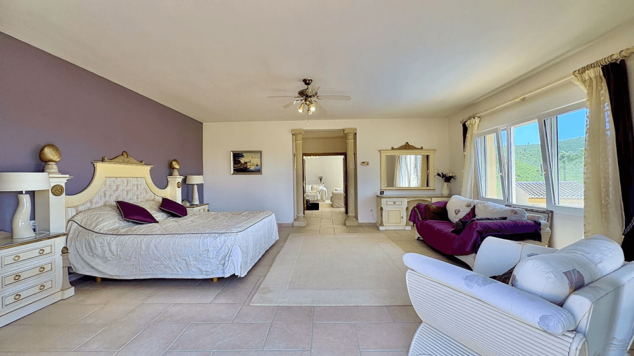 Magnifique villa de luxe à vendre à Javea avec vue sur la mer et le Montgó.