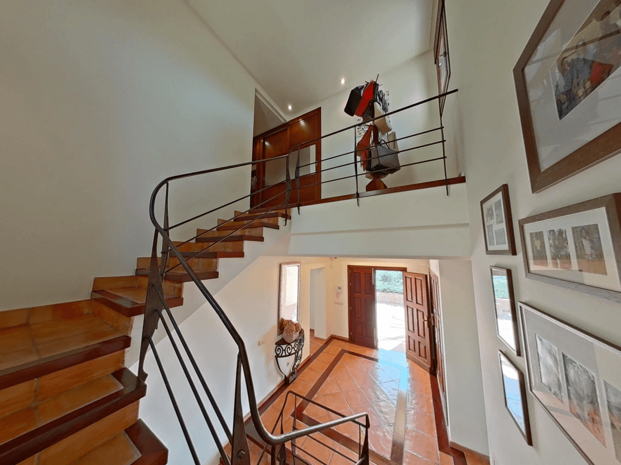 Villa de luxe avec vues panoramiques à vendre à Montgó Jávea.