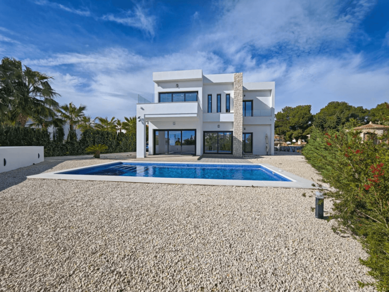 Villa moderne à La Fustera : 3 chambres et piscine privée