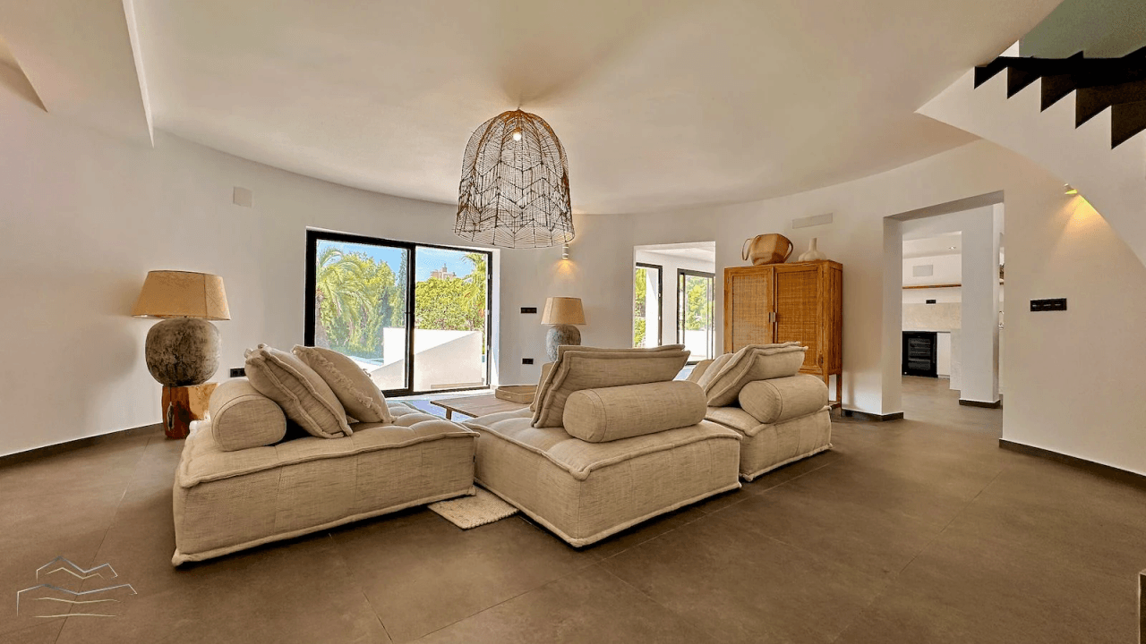 Villa entièrement rénovée à vendre à El Portet de Moraira - Costa Blanca