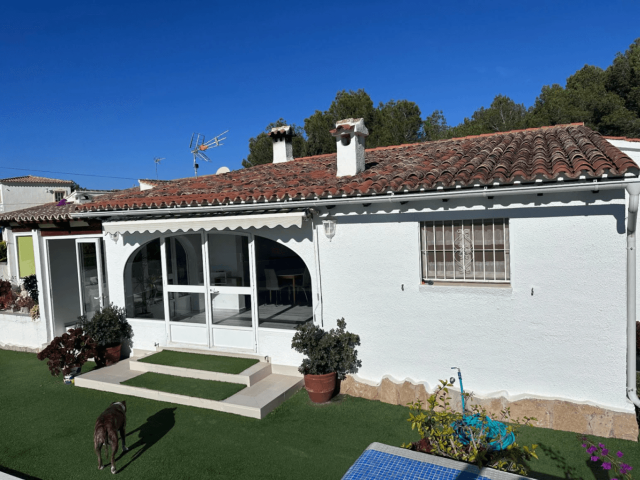 Villa de plain-pied avec vue sur la mer à vendre à Moraira