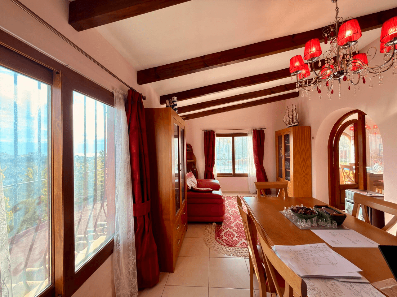 Cumbre del Sol : villa méditerranéenne avec piscine et vue sur la mer