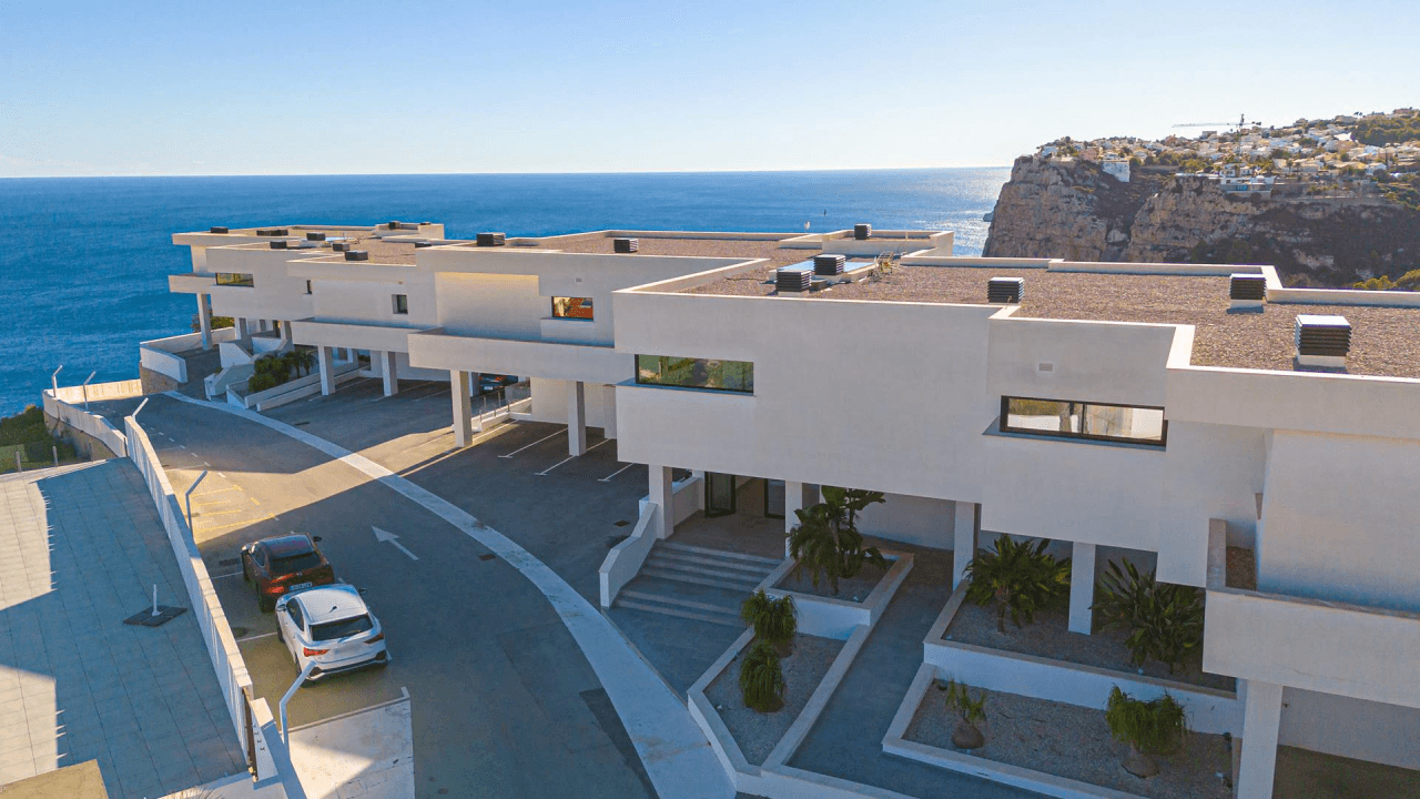 Cumbre del Sol penthouse moderne de luxe avec vue sur les falaises et la mer