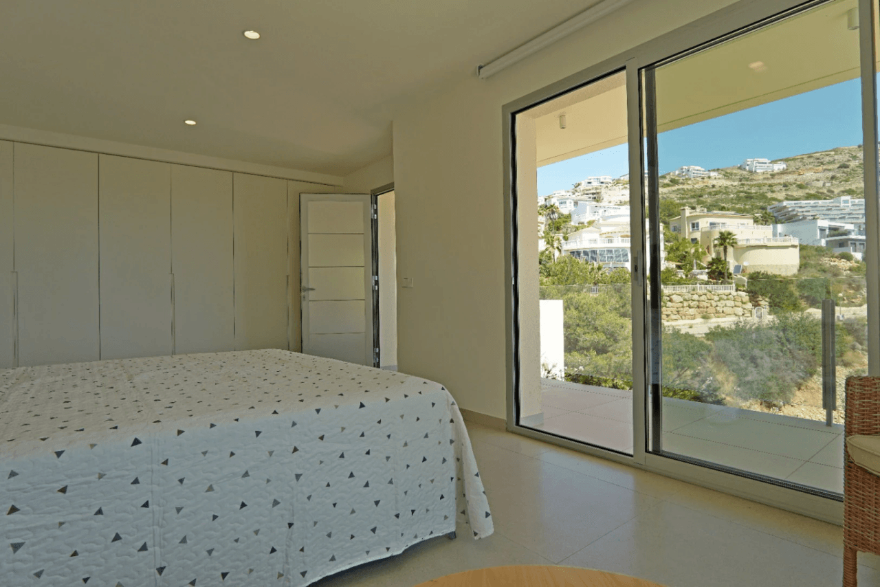 Villa moderne Cumbre del Sol avec vue sur la mer