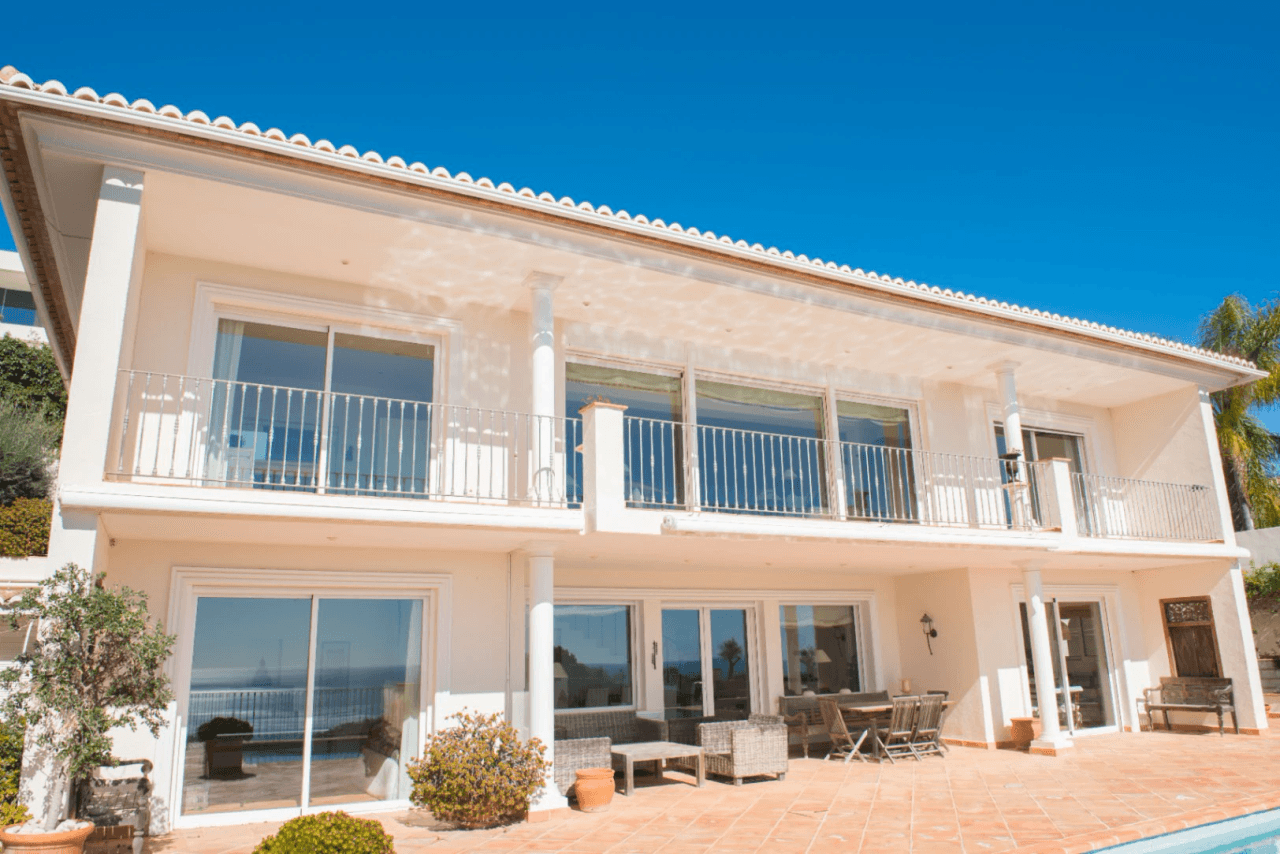 Villa avec des vues spectaculaires sur la mer à vendre à Teulada Moraira