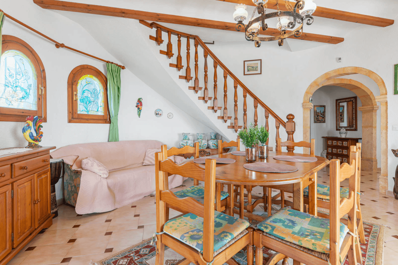 Villa avec un grand terrain à vendre à Moraira