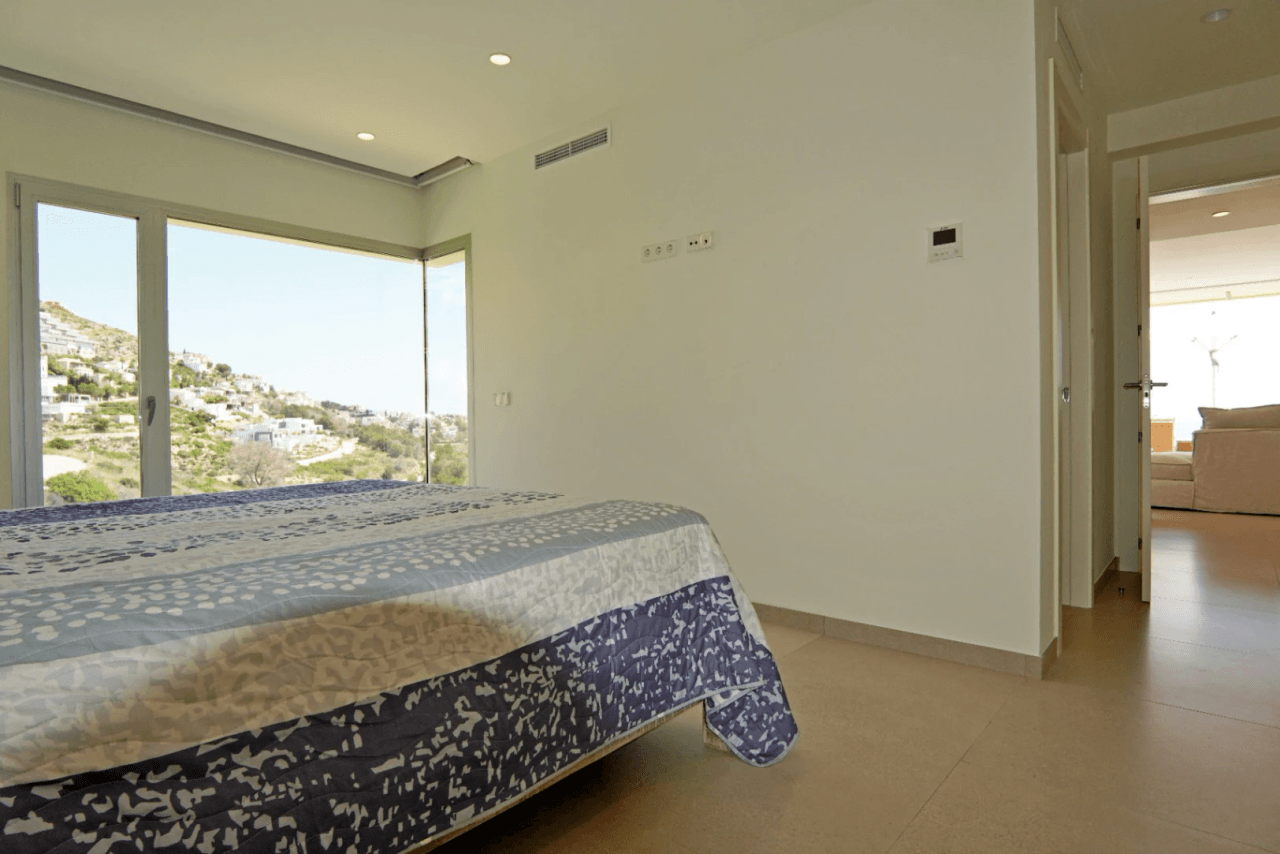 Villa moderne Cumbre del Sol avec vue sur la mer