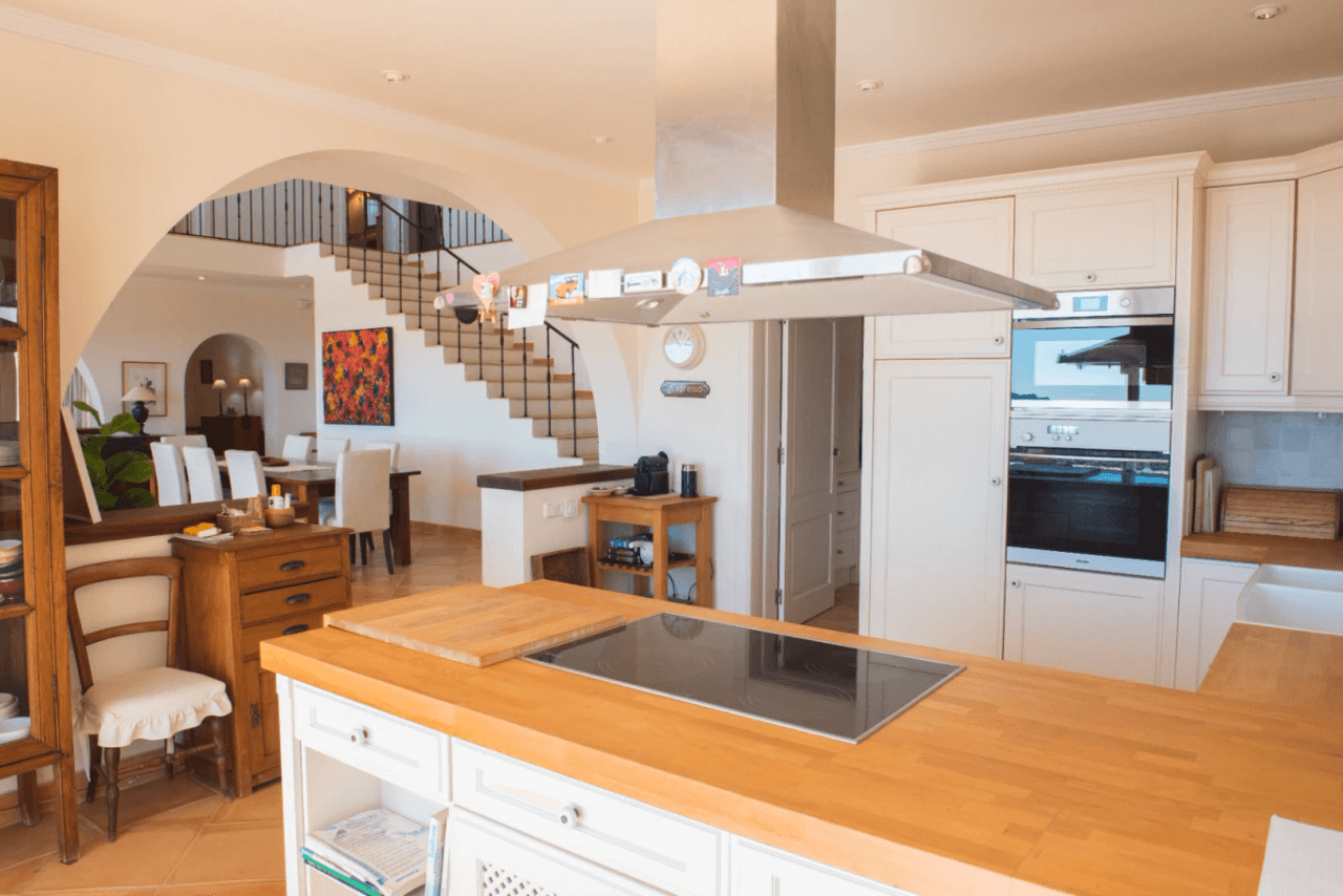 Villa avec des vues spectaculaires sur la mer à vendre à Teulada Moraira